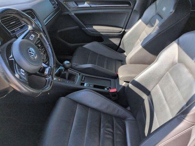 2017 Volkswagen Golf R 4-Door w/DCC & Navigation