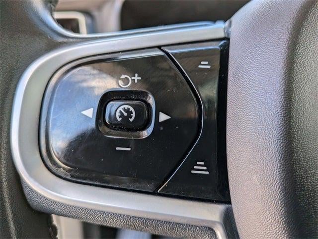 2022 Volvo XC60 B5 Inscription