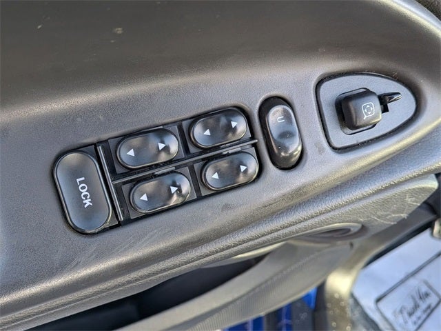 2004 Ford Mustang V6 Deluxe