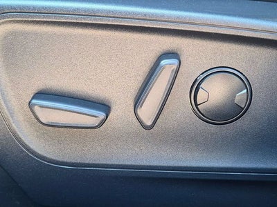 2025 Ford Escape Hybrid ST-Line