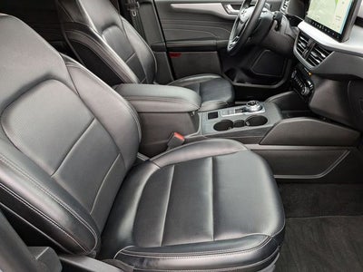 2024 Ford Escape Platinum