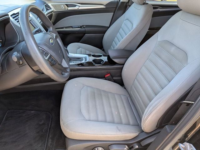 2013 Ford Fusion S