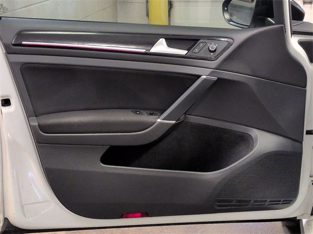 2016 Volkswagen Golf GTI S w/Performance Package