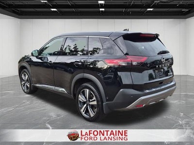 2022 Nissan Rogue SL