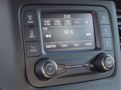 2022 RAM 1500 Big Horn Crew Cab 4x4 5'7" Box