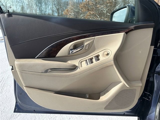 2015 Buick LaCrosse Base