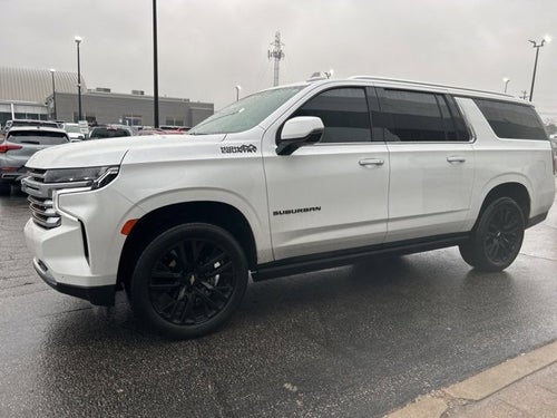 2023 Chevrolet Suburban High Country