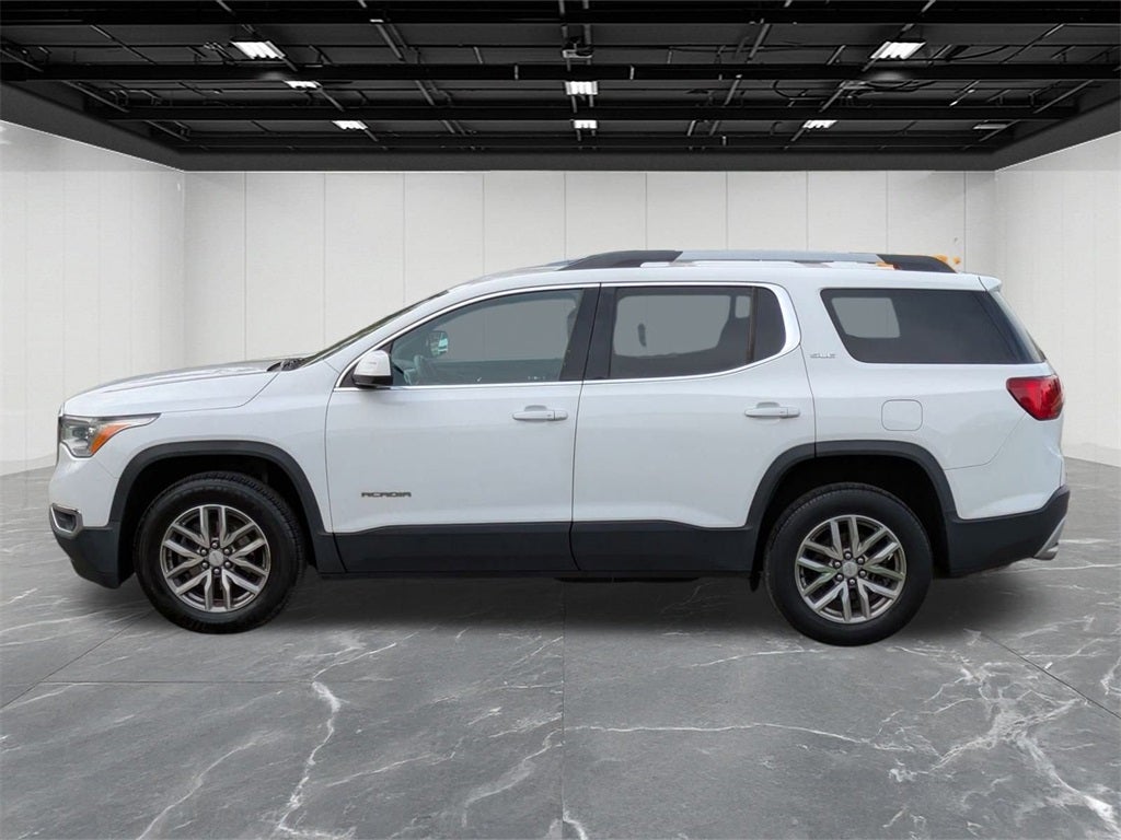 2017 GMC Acadia SLE-2