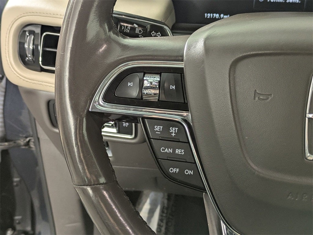 2022 Lincoln Nautilus Reserve