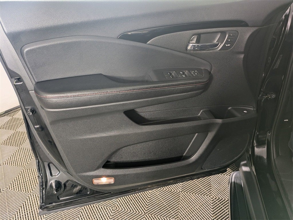 2017 Honda Ridgeline Black Edition