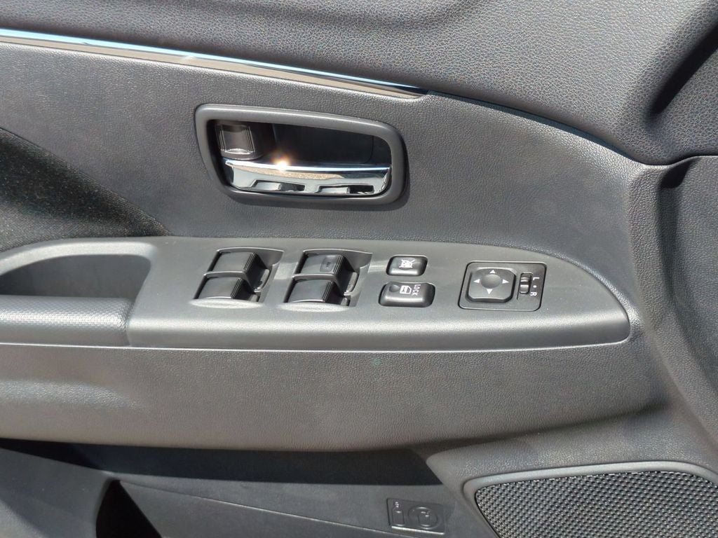 2026 Mitsubishi Outlander Sport 2.0 LE