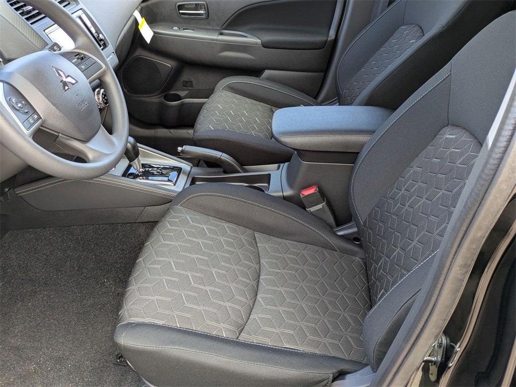 2025 Mitsubishi Outlander Sport 2.0 ES