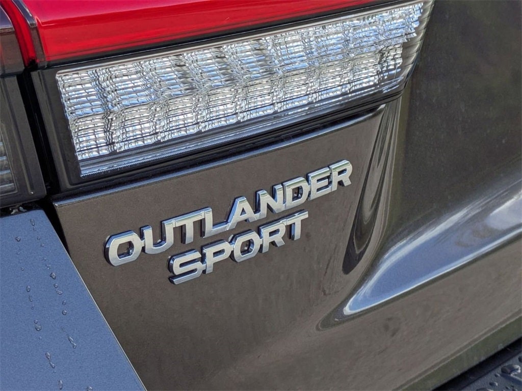 2025 Mitsubishi Outlander Sport 2.0 LE