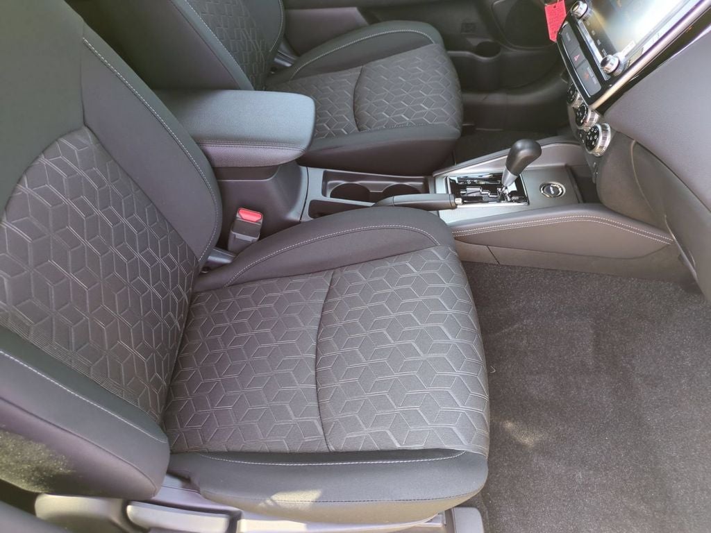2026 Mitsubishi Outlander Sport 2.0 ES