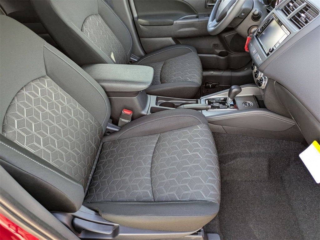 2025 Mitsubishi Outlander Sport 2.0 ES