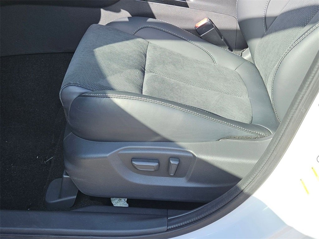 2026 Mitsubishi Eclipse Cross SE