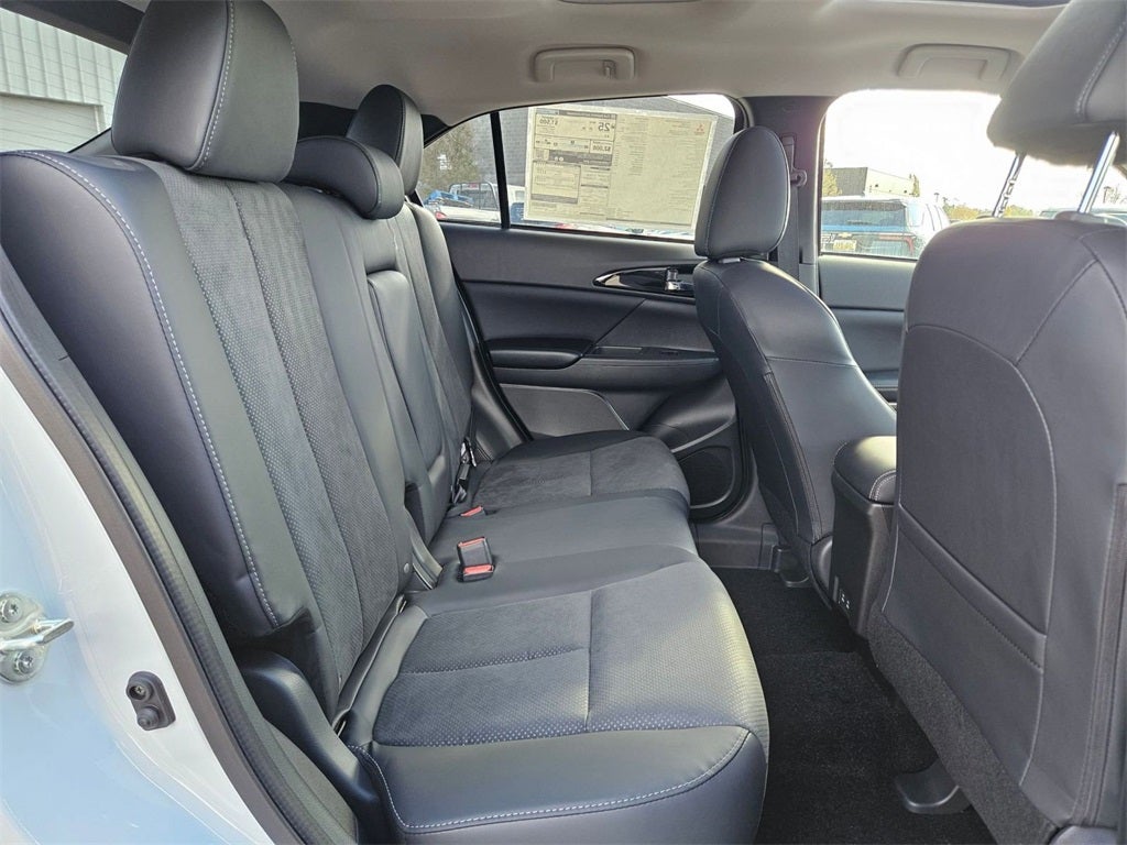 2026 Mitsubishi Eclipse Cross SE