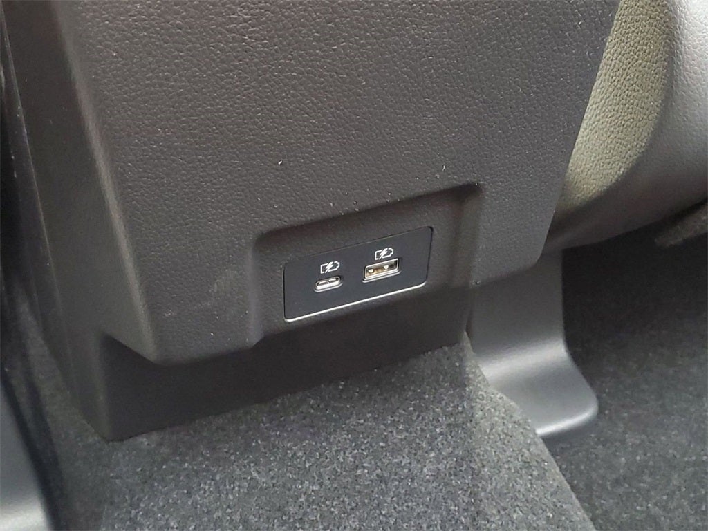 2025 Mitsubishi Eclipse Cross SE