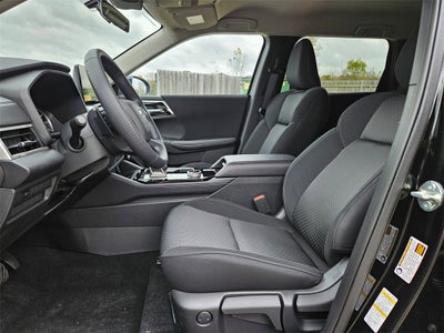 2025 Mitsubishi Outlander ES