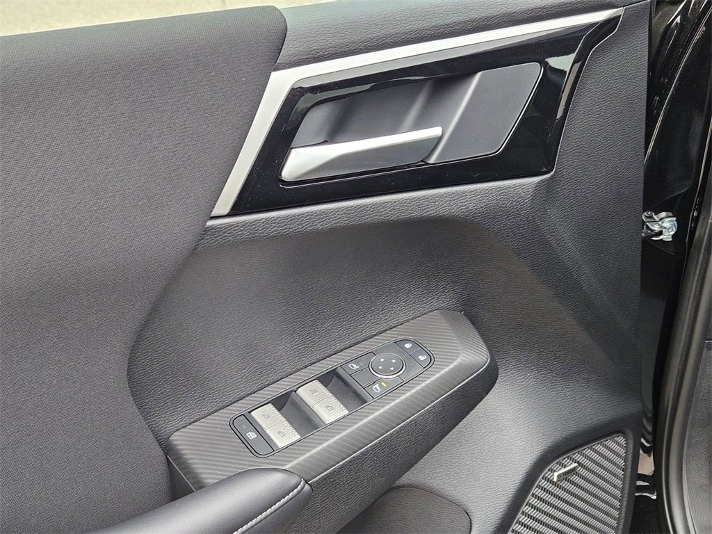 2025 Mitsubishi Outlander ES