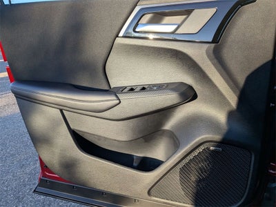 2025 Mitsubishi Outlander ES