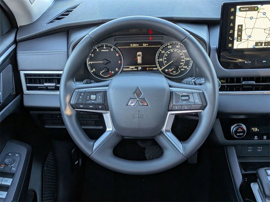 2025 Mitsubishi Outlander ES