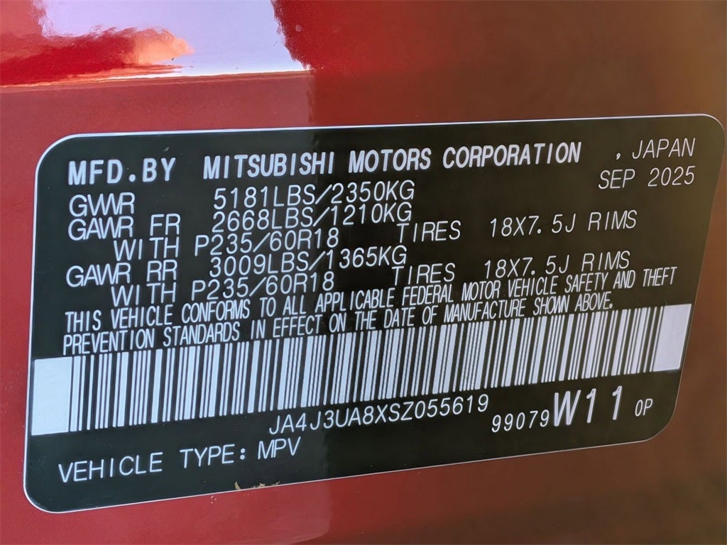 2025 Mitsubishi Outlander ES