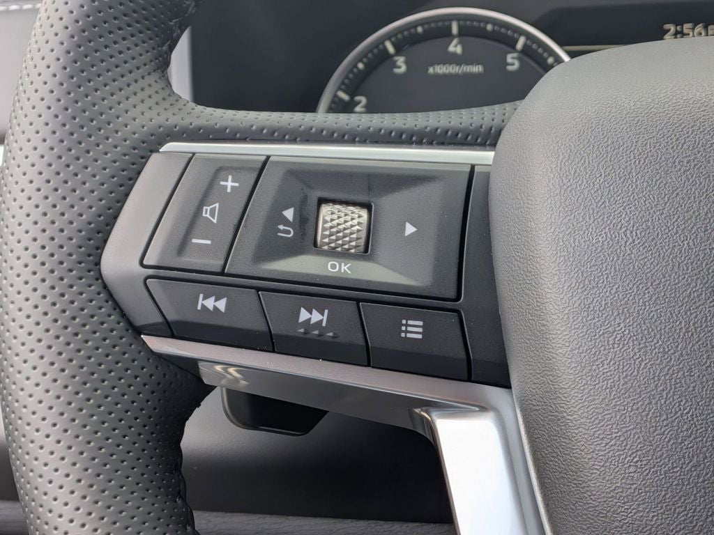 2026 Mitsubishi Outlander LE
