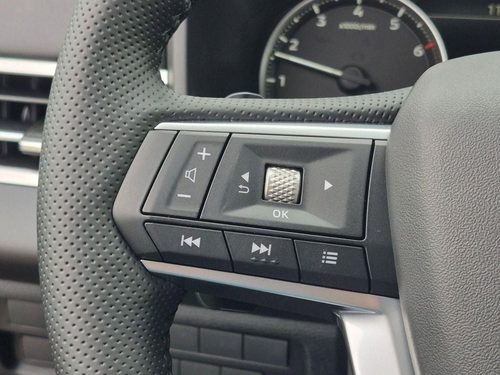 2026 Mitsubishi Outlander LE