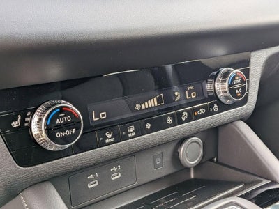2026 Mitsubishi Outlander LE