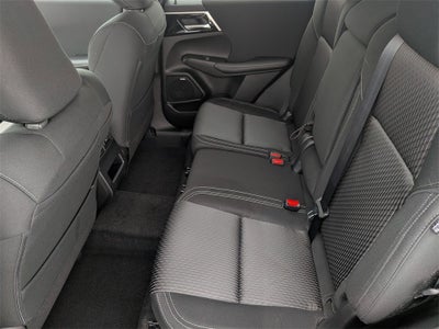 2026 Mitsubishi Outlander ES