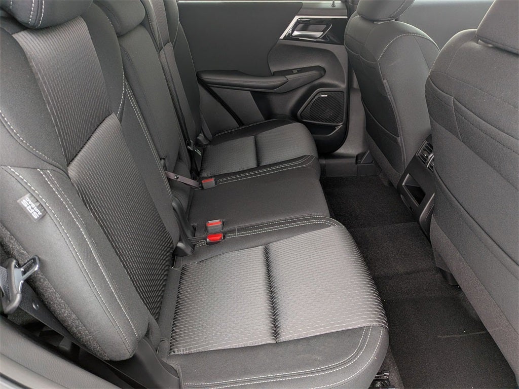 2026 Mitsubishi Outlander ES