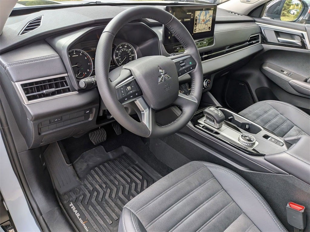 2025 Mitsubishi Outlander SE TRAIL EDITION