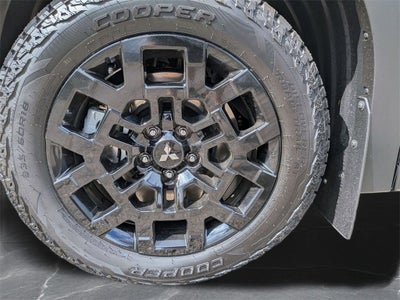 2025 Mitsubishi Outlander SE TRAIL EDITION