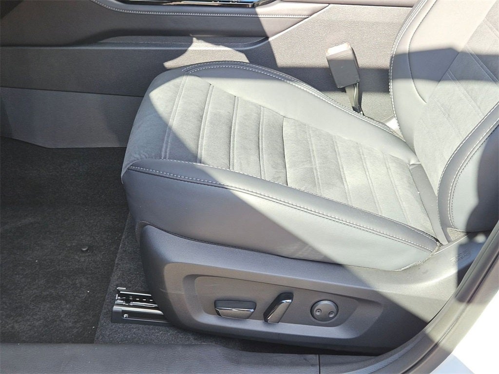 2025 Mitsubishi Outlander Trail Edition