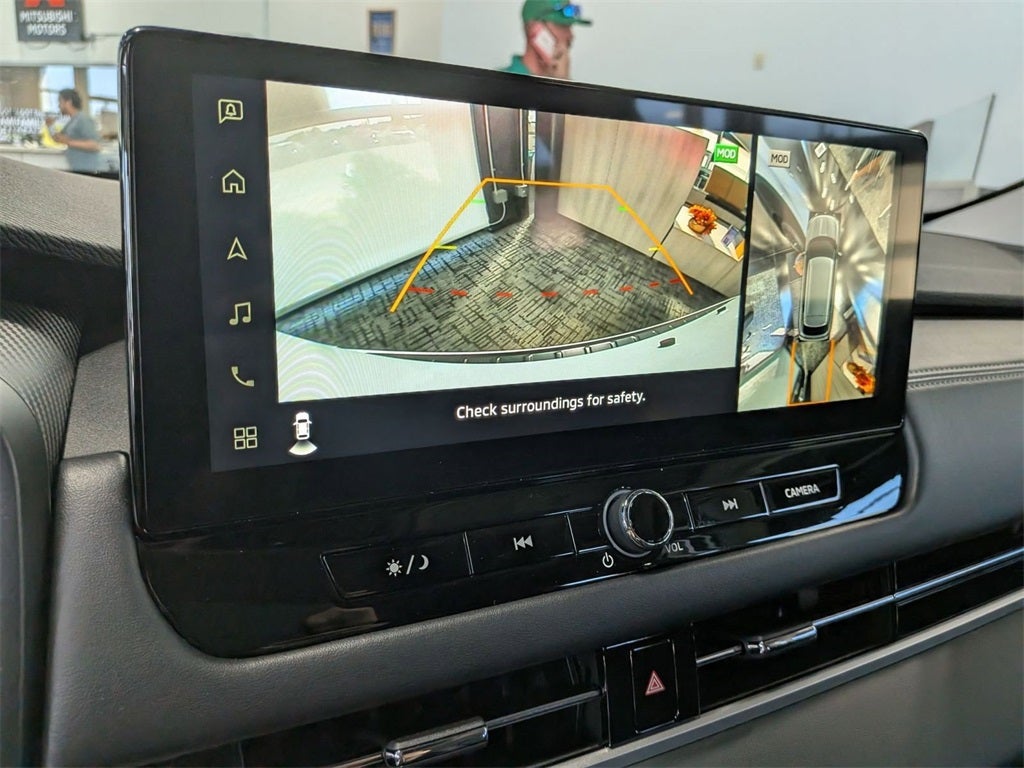 2025 Mitsubishi Outlander SE