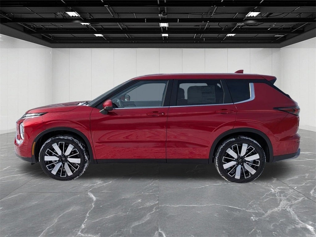 2026 Mitsubishi Outlander SE