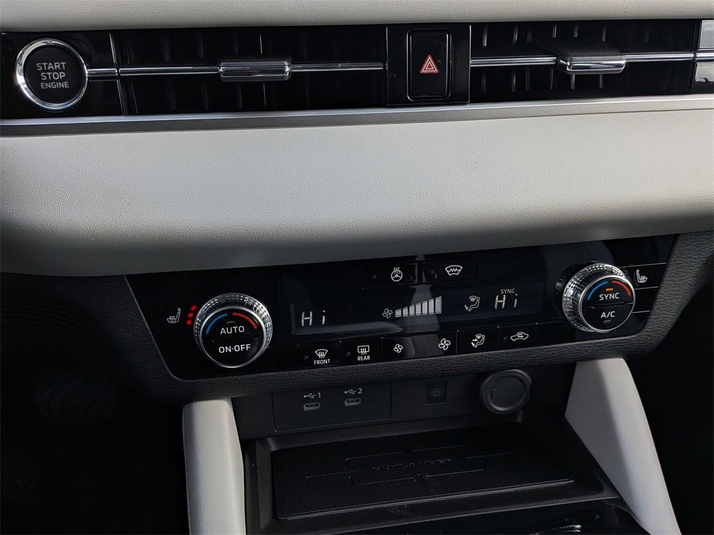 2026 Mitsubishi Outlander SE