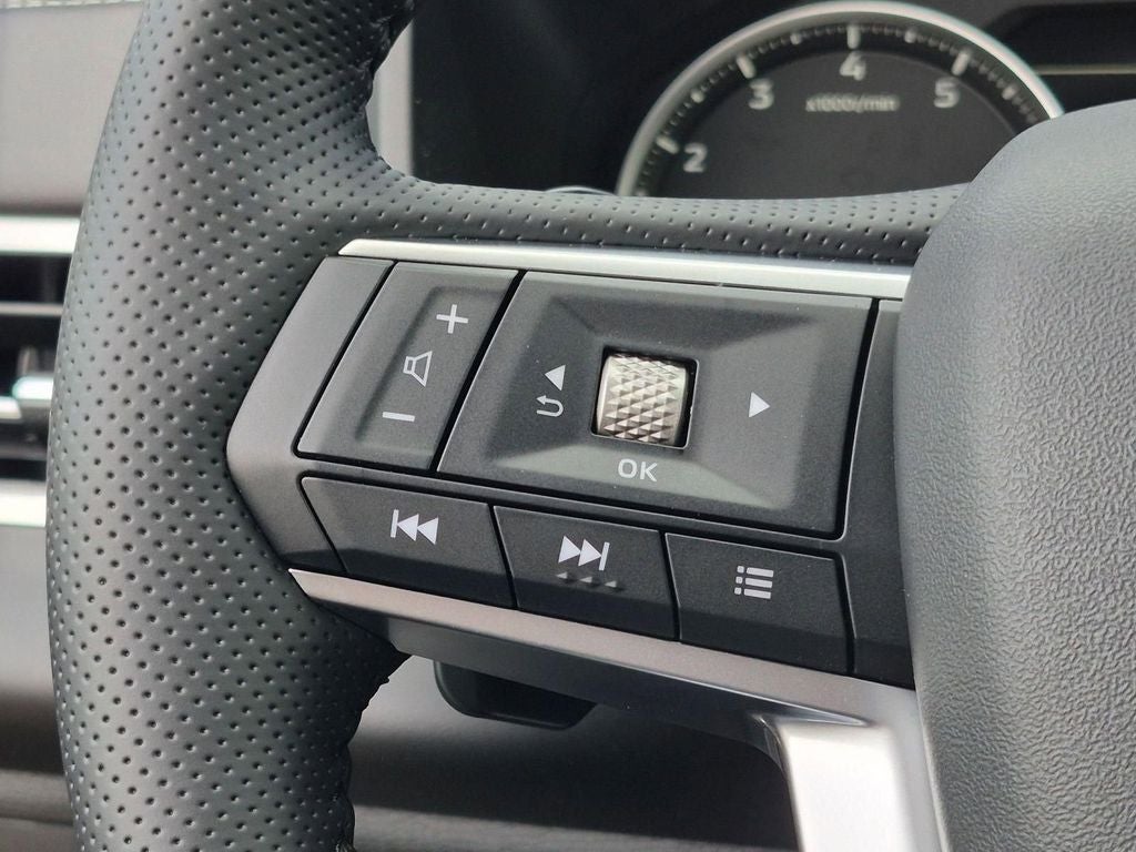 2026 Mitsubishi Outlander LE