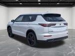 2026 Mitsubishi Outlander LE
