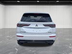 2026 Mitsubishi Outlander LE