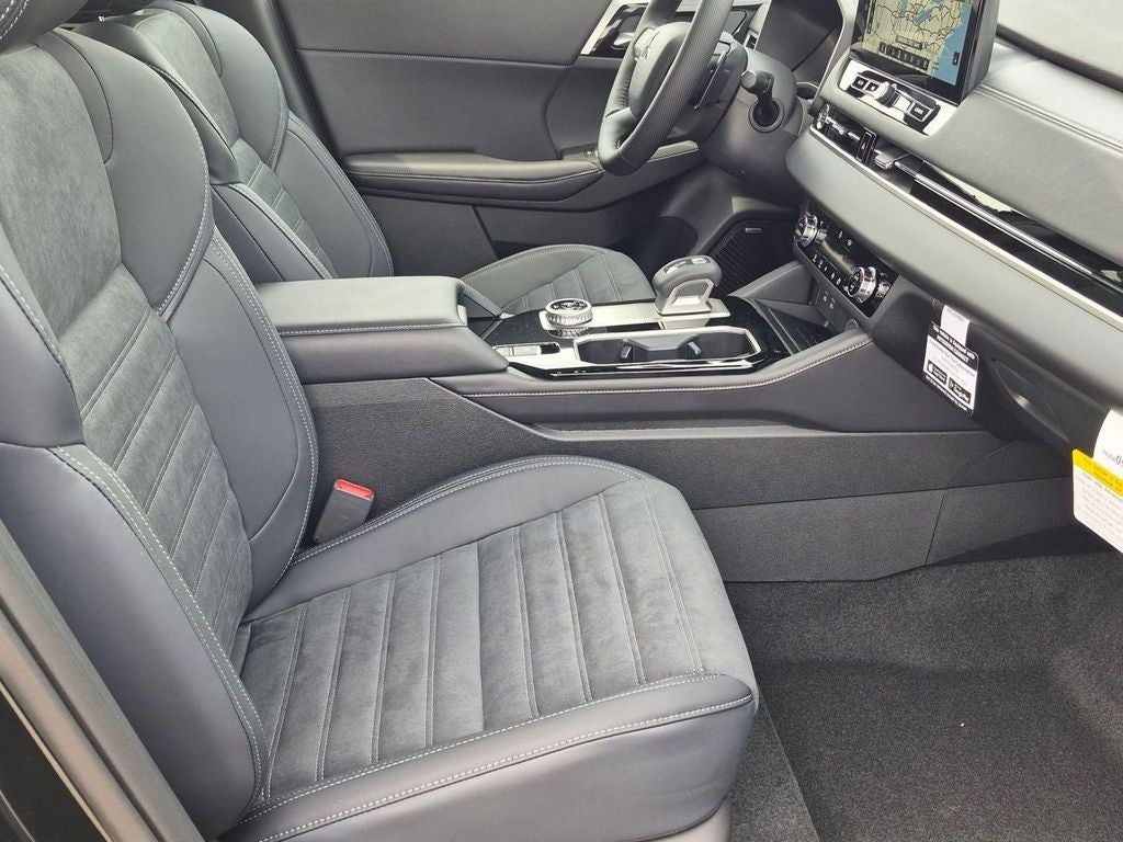2026 Mitsubishi Outlander LE