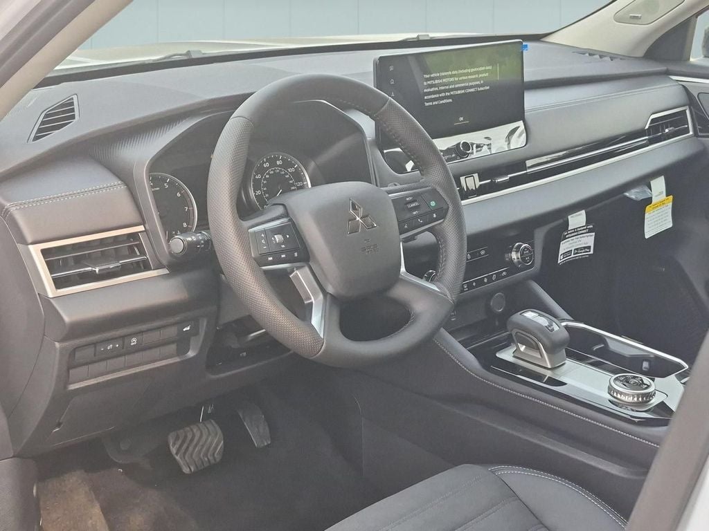 2026 Mitsubishi Outlander Trail Edition