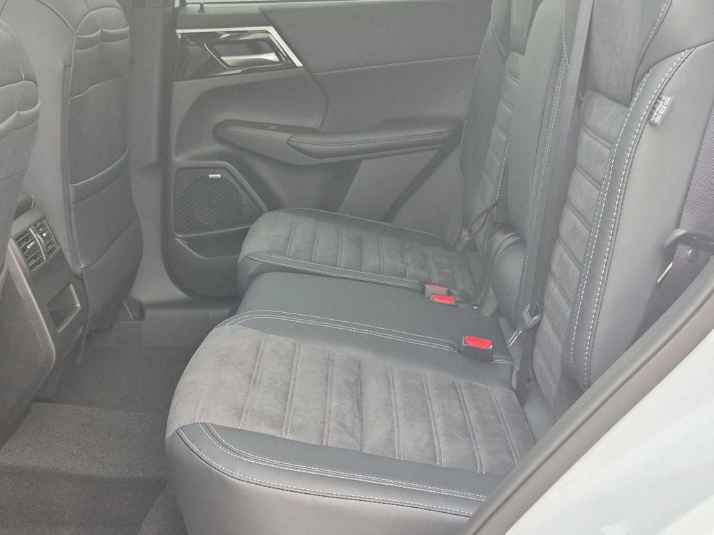 2026 Mitsubishi Outlander Trail Edition