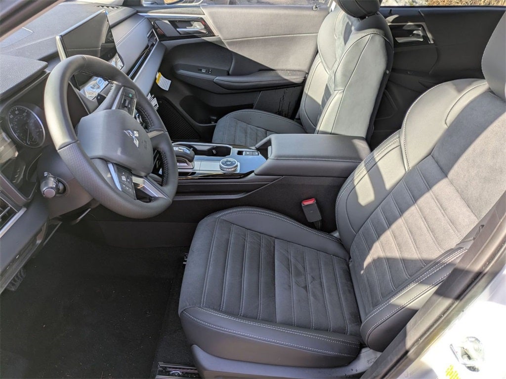 2026 Mitsubishi Outlander Trail Edition