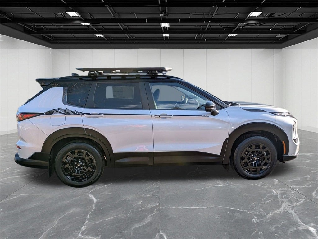 2026 Mitsubishi Outlander Trail Edition