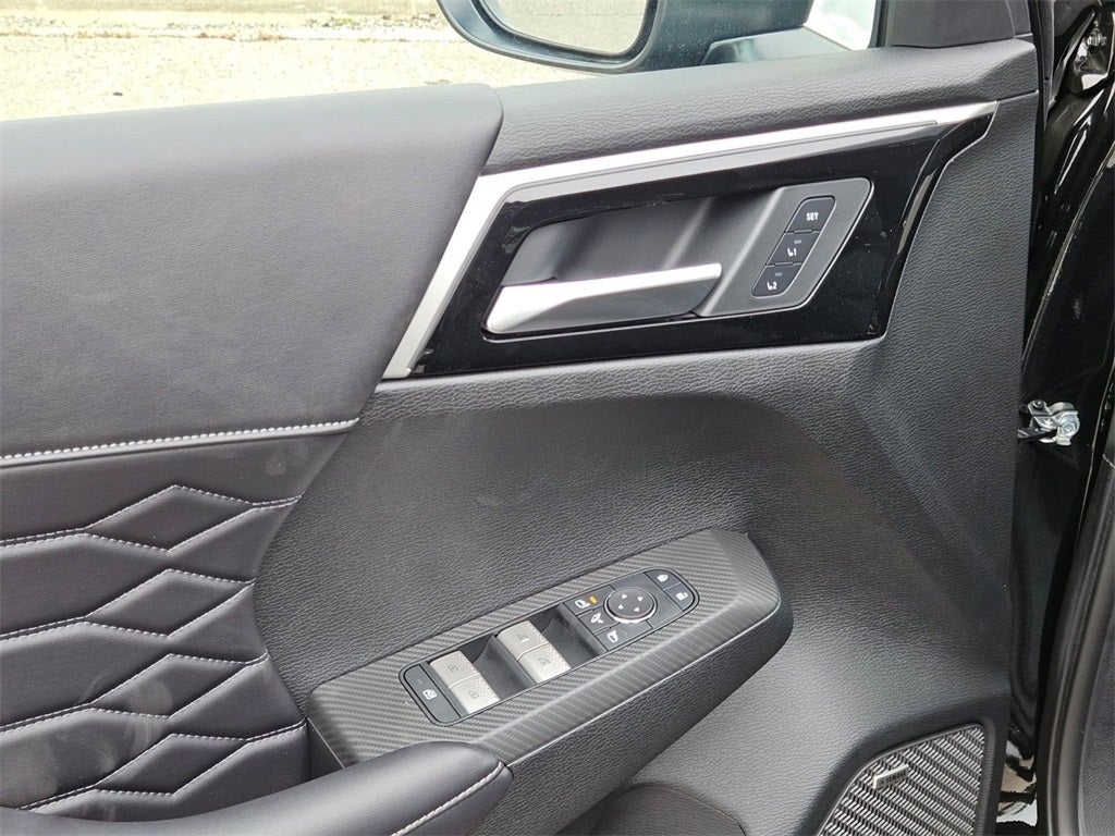 2025 Mitsubishi Outlander SEL