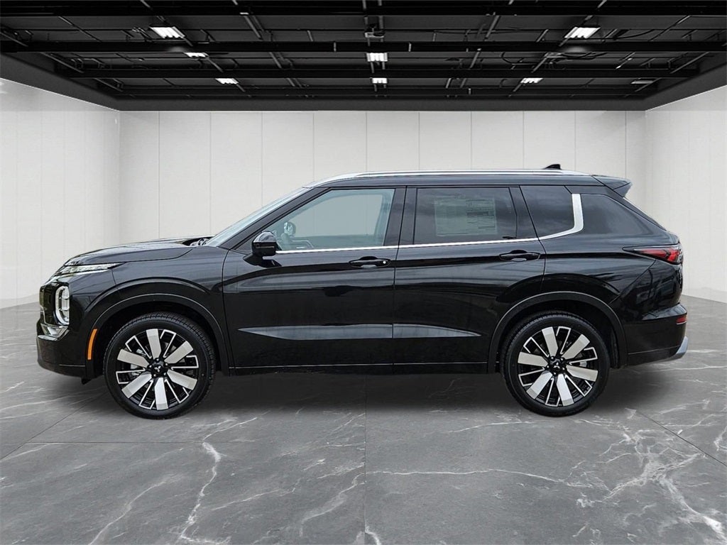 2025 Mitsubishi Outlander SEL