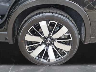 2025 Mitsubishi Outlander SEL