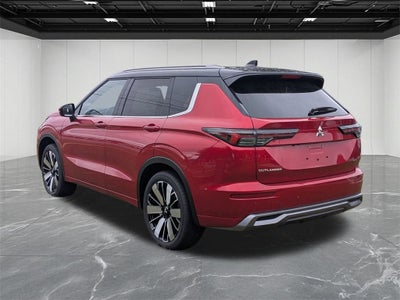 2025 Mitsubishi Outlander SEL
